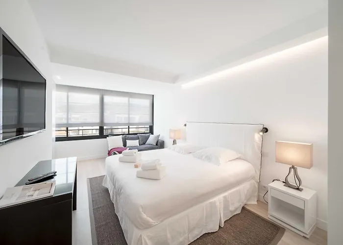 Charming Oasis With Terrace 4 Bd- 8p - Apartmán