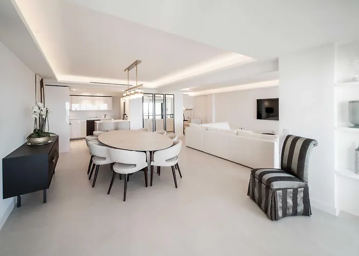 Apartmán Charming Oasis With Terrace 4 Bd- 8p - Cannes