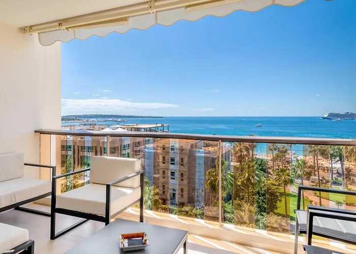 Lägenhet Charming Oasis With Terrace 4 Bd- 8p -